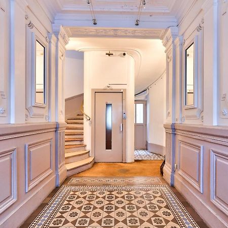 57-Luxury Parisien Home Sebastopol 1 ภายนอก รูปภาพ