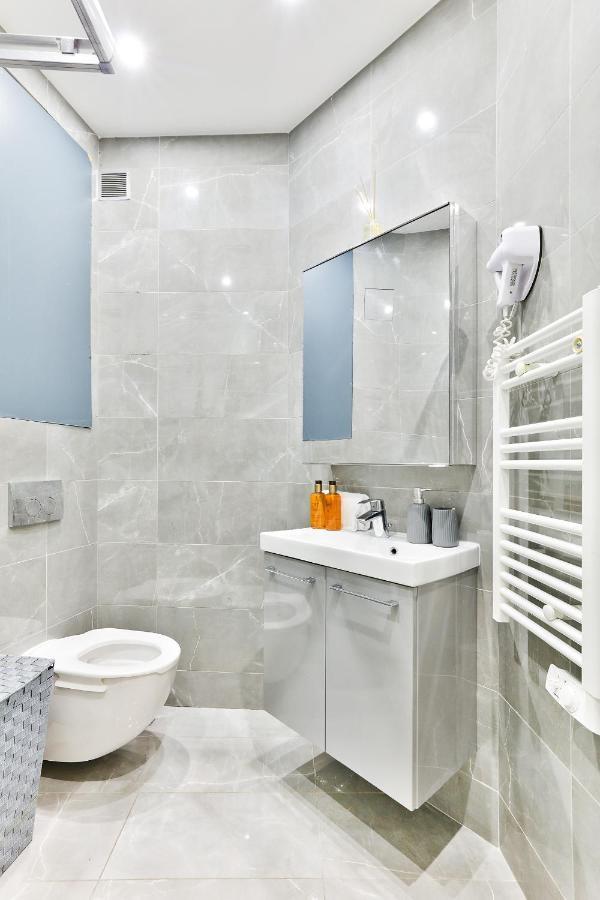 57-Luxury Parisien Home Sebastopol 1 ภายนอก รูปภาพ